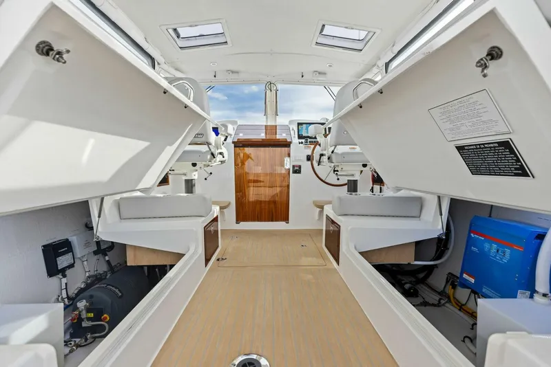 Slide: The Image of 2025 MJM 35 - 5865563