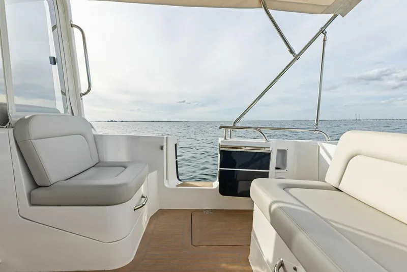 Slide: The Image of 2025 MJM 35 - 5865538