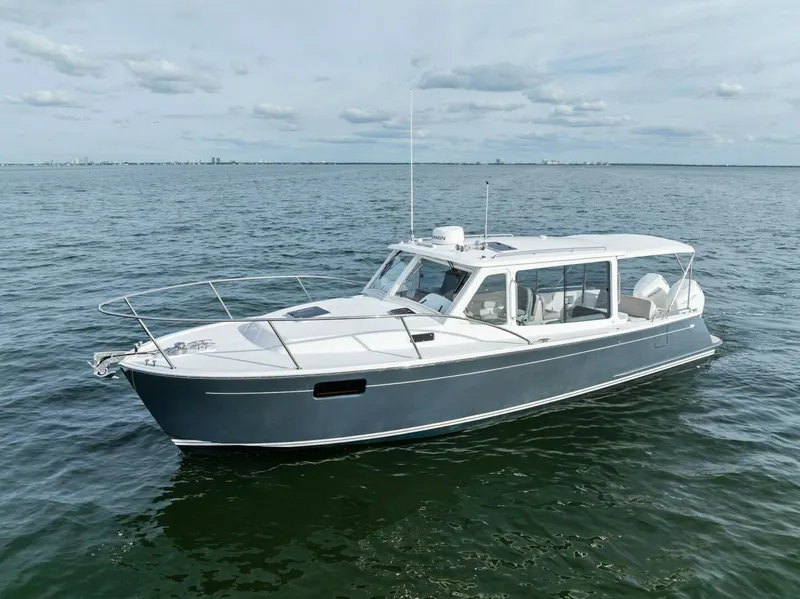 Slide: The Image of 2025 MJM 35 - 5865604