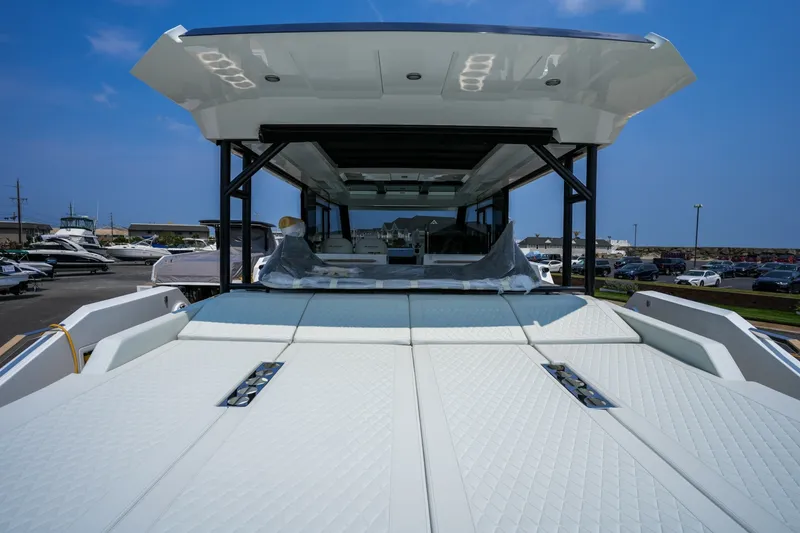 Slide: The Image of De Antonio Yachts 50 Coupe 2027 - 7386717