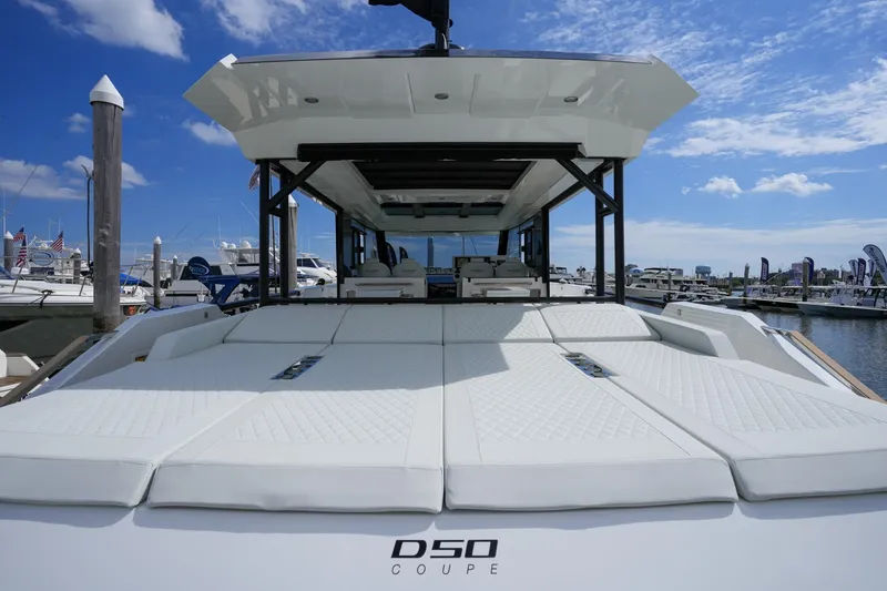 Slide: The Image of De Antonio Yachts 50 Coupe 2027 - 7670563