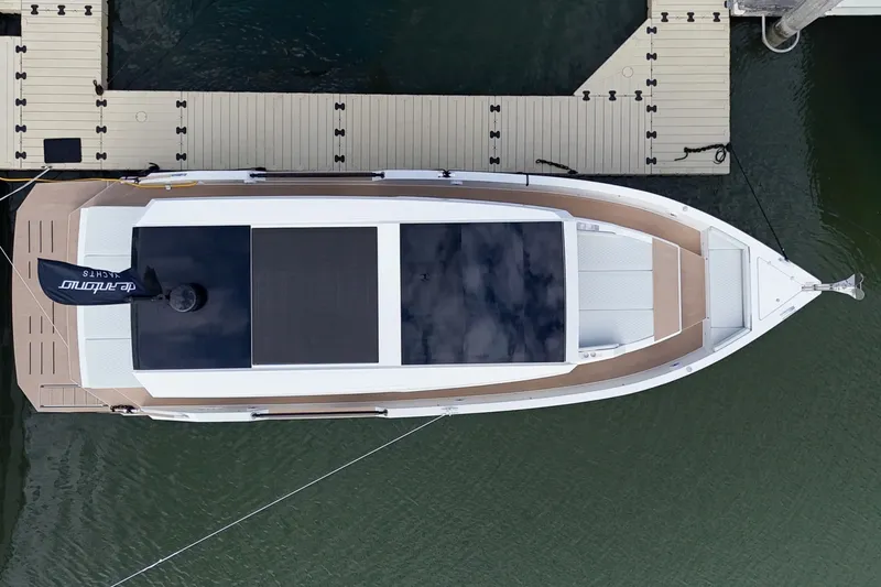 Slide: The Image of De Antonio Yachts 50 Coupe 2027 - 7670555