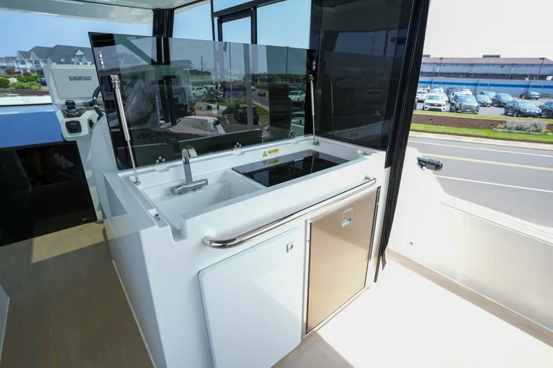 Slide: The Image of De Antonio Yachts 50 Coupe 2027 - 7386667