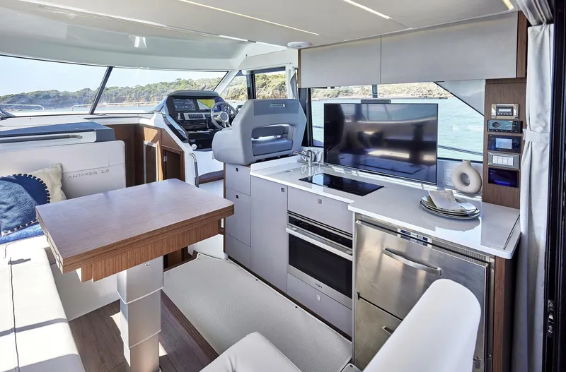 Slide: The Image of Beneteau Antares 12 Coupe 2026 - 5758260