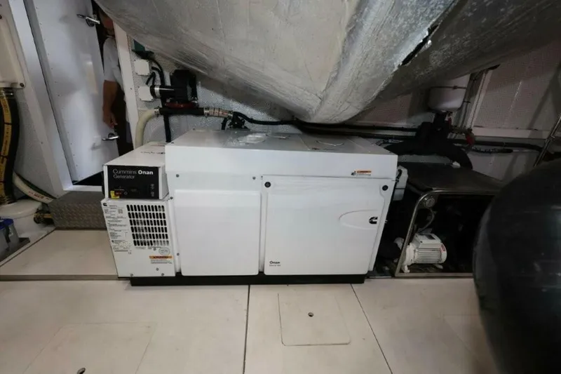 Slide: The Image of Galeon 650 Sky 2019 - 5758504