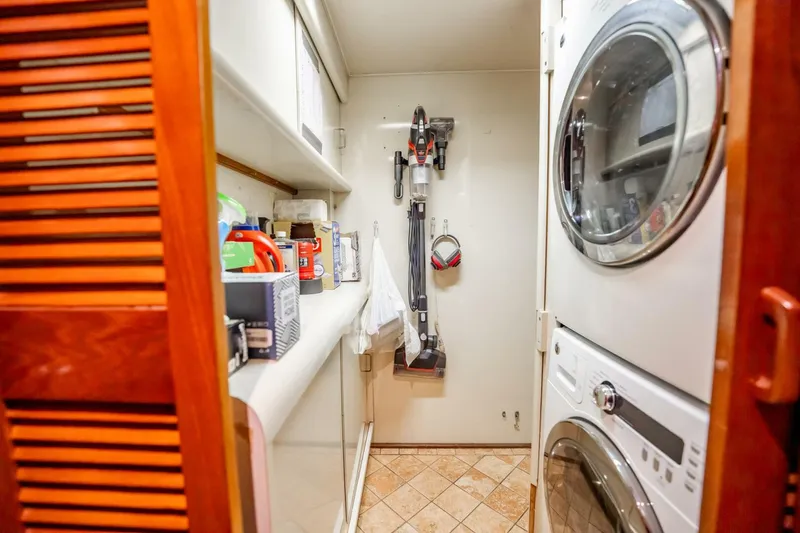 Slide: The Image of Viking 63 Motor Yacht 1989 - 5758426