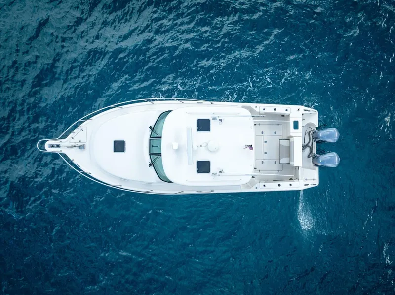 Slide: The Image of Pursuit S345 Offshore 2011 - 5758511