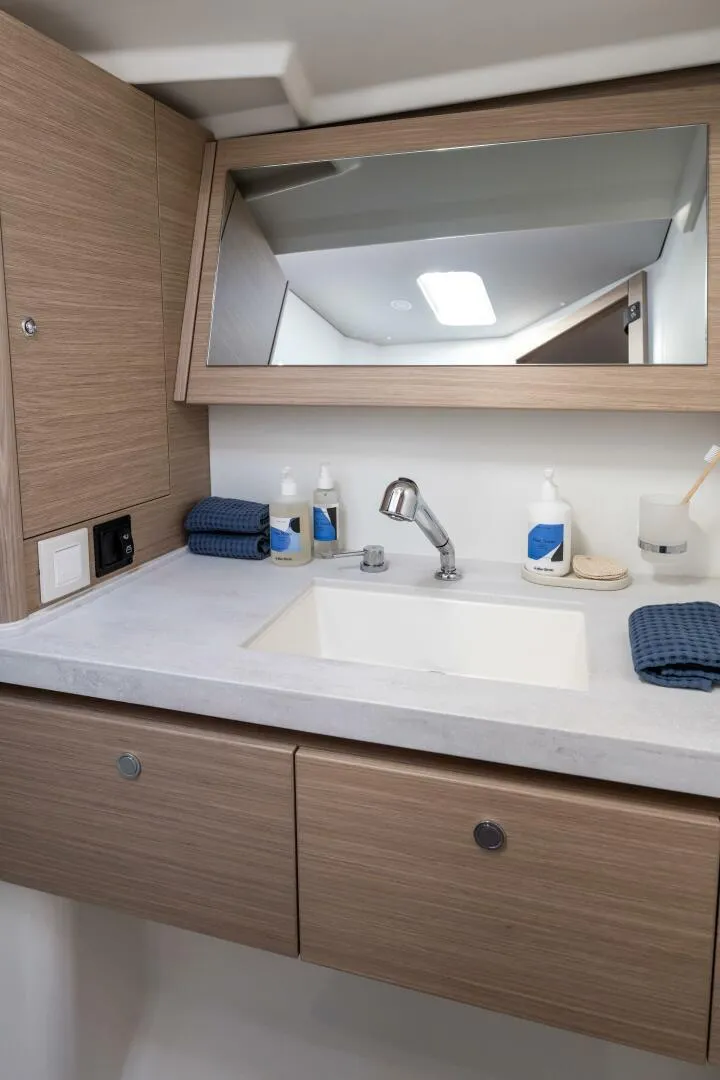 Slide: The Image of 2026 Oceanis 52 - 5807261