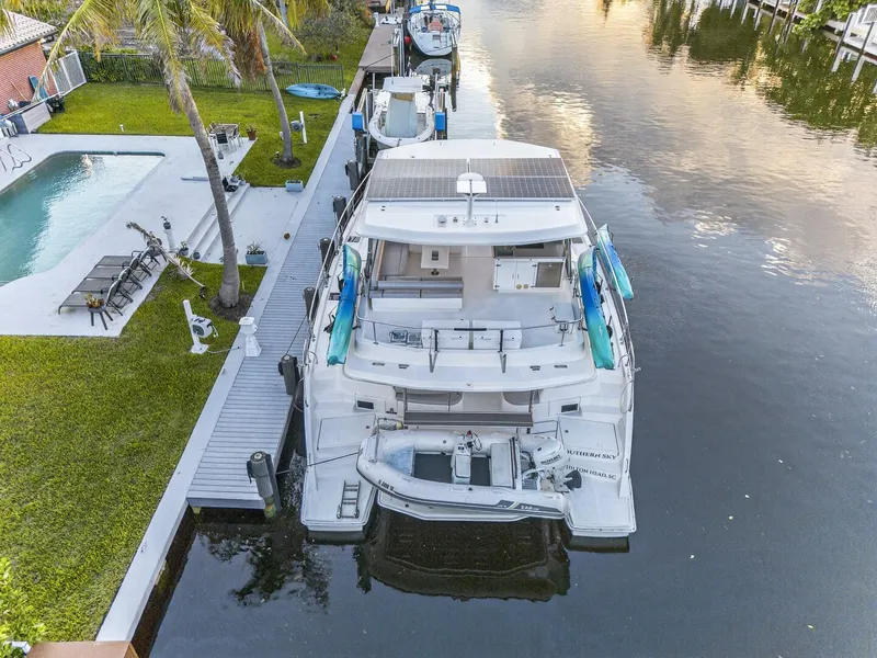 Slide: The Image of Leopard 51 2018 - 5758741