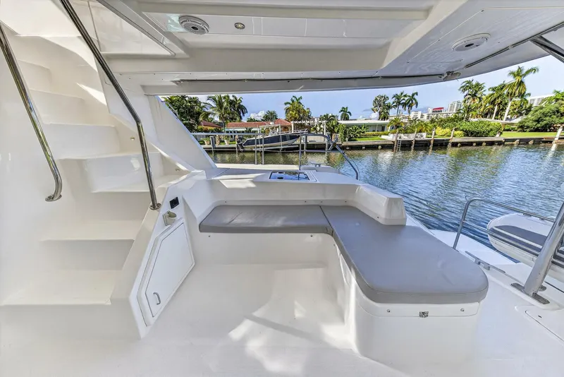 Slide: The Image of Leopard 51 2018 - 5758753