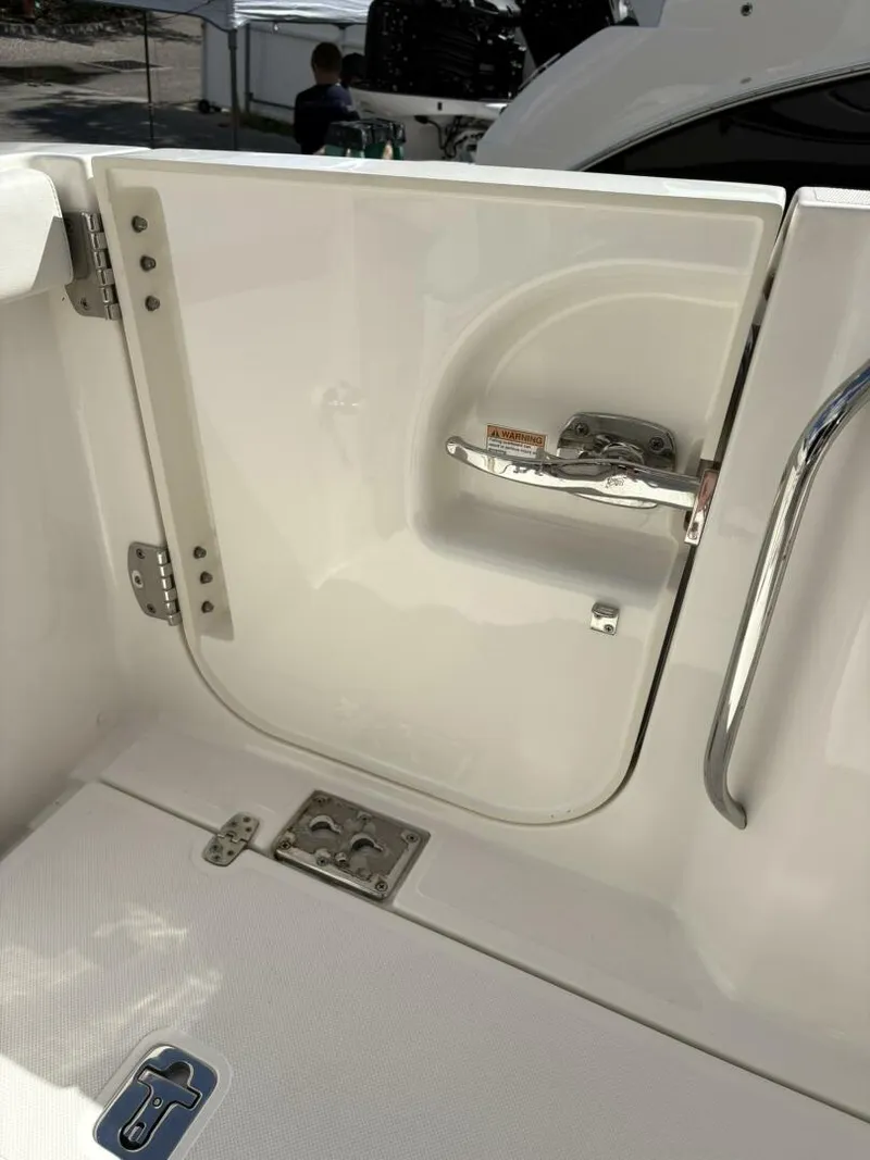 Slide: The Image of 2023 Pursuit S 288 - 5759019