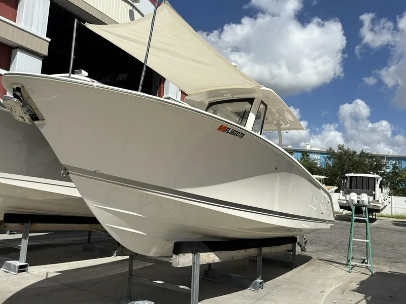 Slide: The Image of 2023 Pursuit S 288 - 5759026