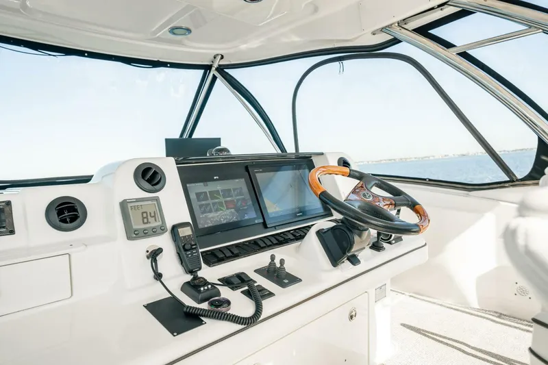 Slide: The Image of Sea Ray 580 Sedan Bridge 2007 - 5759115