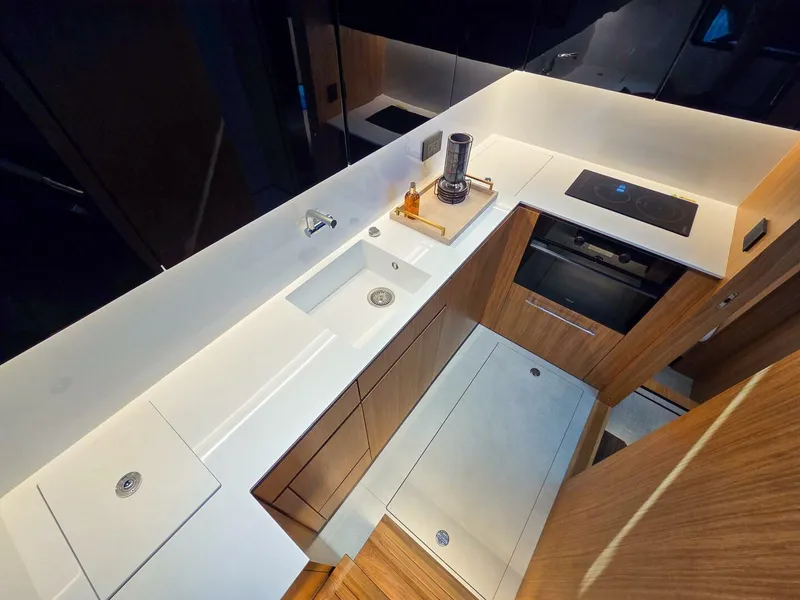 Slide: The Image of De Antonio Yachts D60 2026 - 5971711