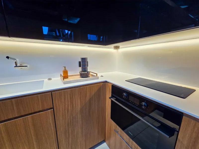 Slide: The Image of De Antonio Yachts D60 2026 - 5971710