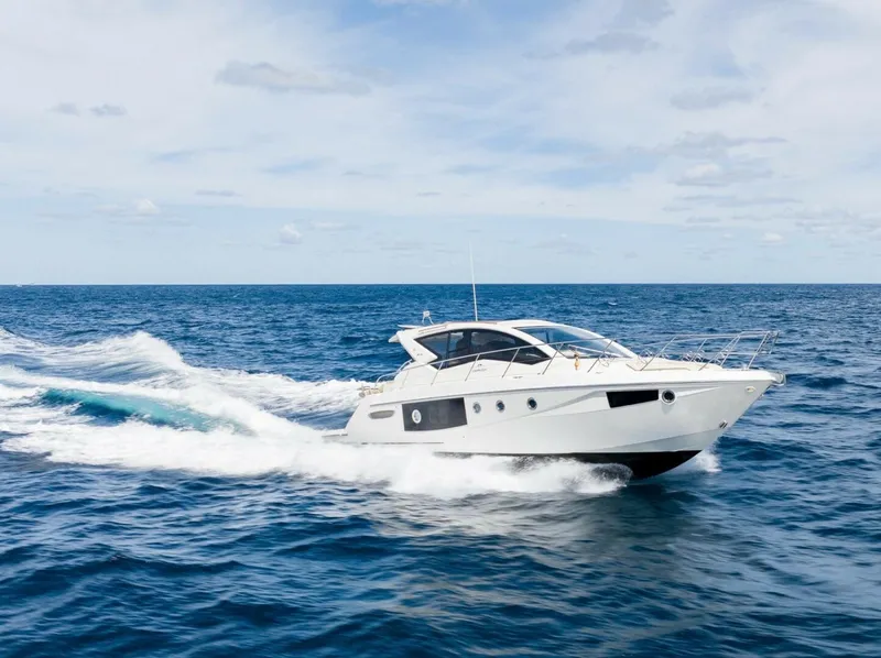 The Image of Cranchi M 44 HT 2014 - 5759288