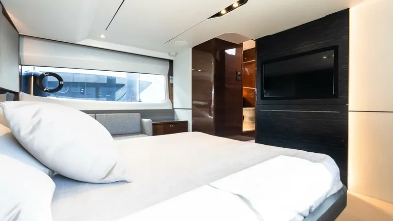 Slide: The Image of Princess S60 Sportbridge 2019 - 5759422