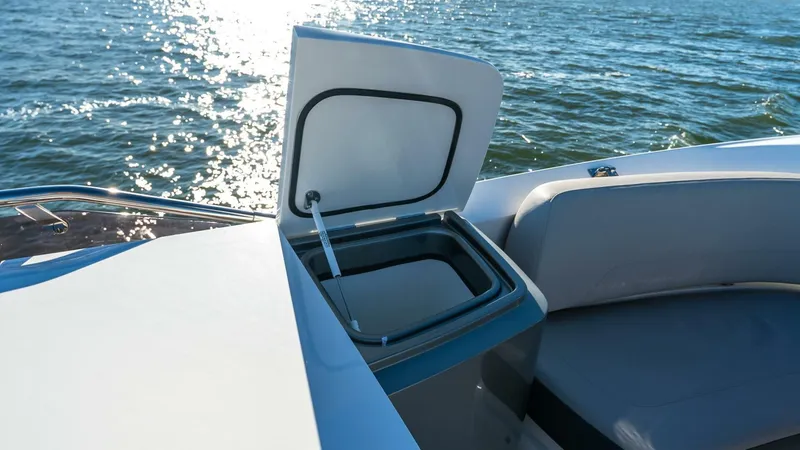 Slide: The Image of Princess S60 Sportbridge 2019 - 5759392