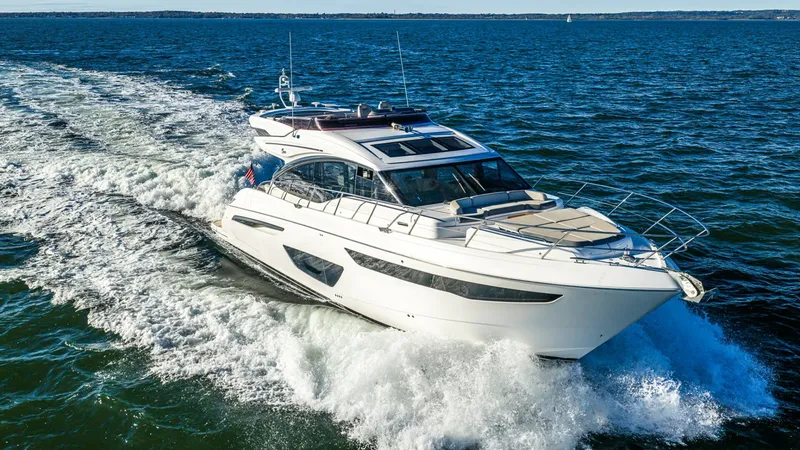 Slide: The Image of Princess Marine S60 Sportbridge 2019 - 5759360