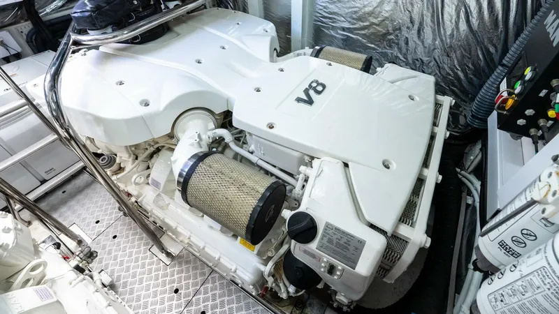 Slide: The Image of Princess Marine S60 Sportbridge 2019 - 5759416