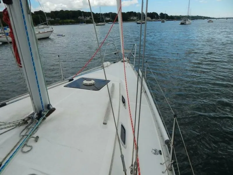 Slide: The Image of Hunter 33.5 1992 - 5760058