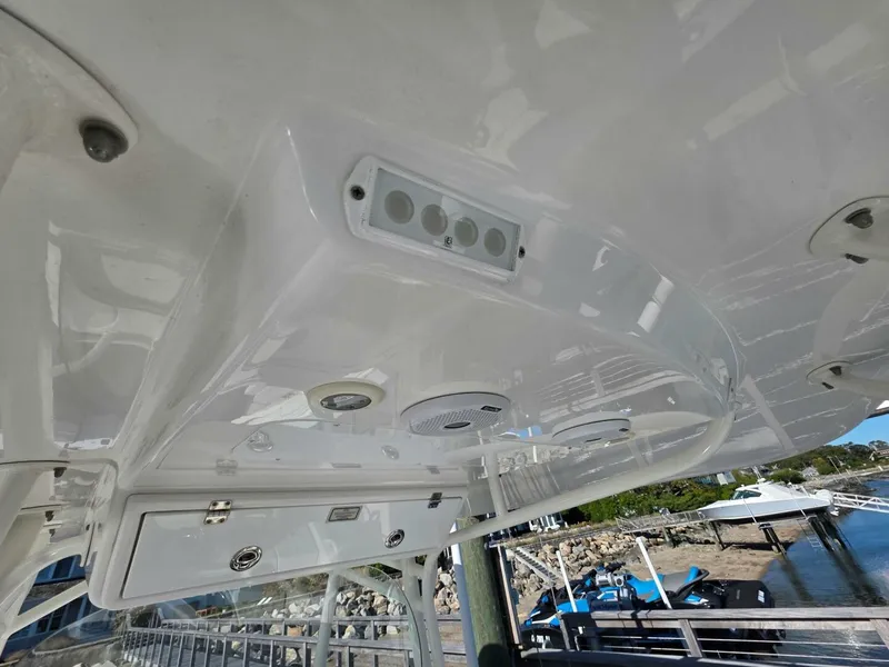 Slide: The Image of Regulator Marine 34 CC 2014 - 5760280