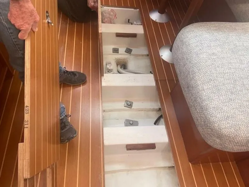 Slide: The Image of Beneteau 423 2006 - 5760448