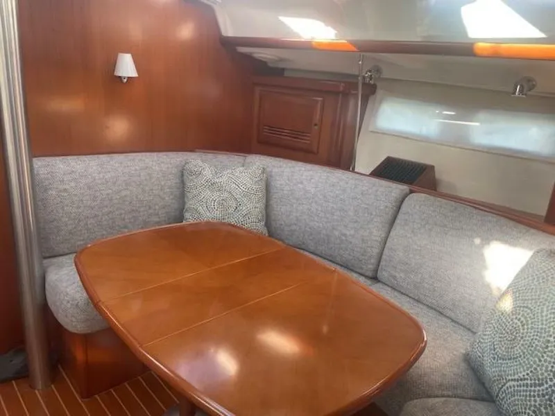 Slide: The Image of Beneteau 423 2006 - 5760461