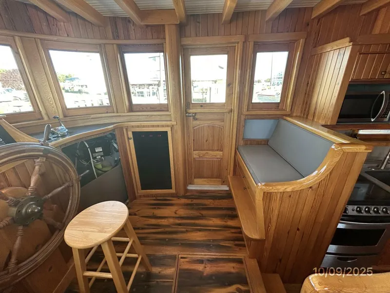 Slide: The Image of Choptank pilothouse starboard - 5776086