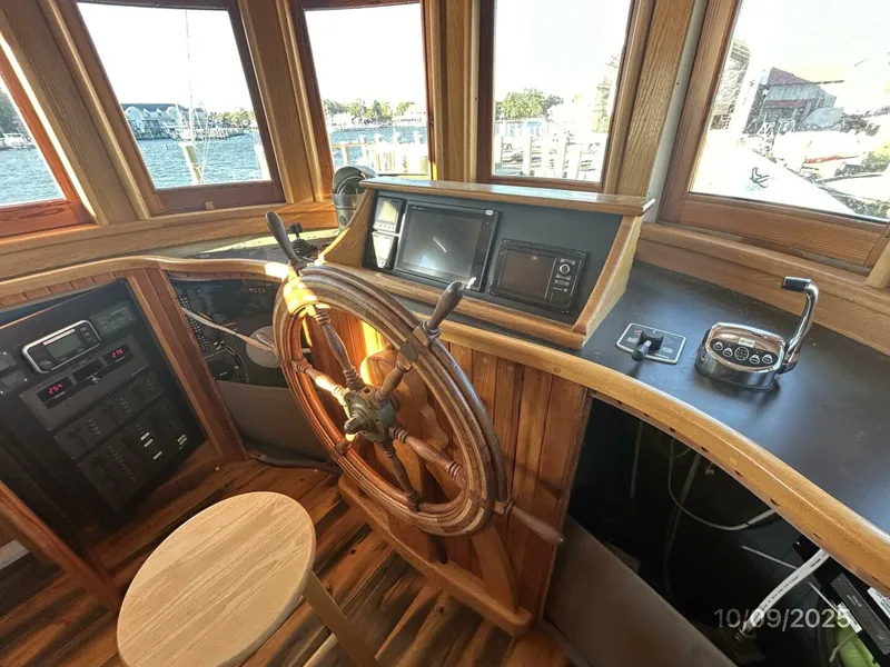 Slide: The Image of Choptank pilothouse helm1 - 5776080