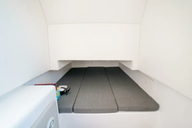 Slide: The Image of Front Runner 39 2023 - 5761437