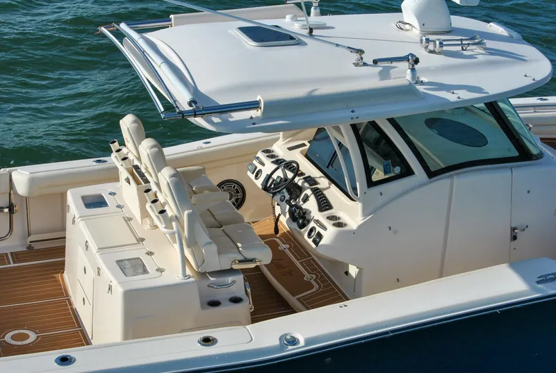 Slide: The Image of Grady-White 37 2018 - 5761596