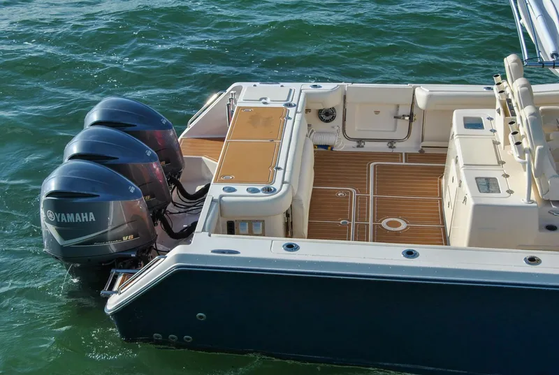 Slide: The Image of Grady-White 37 2018 - 5761597