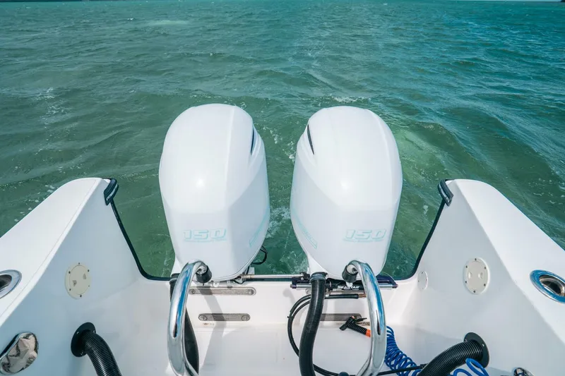 Slide: The Image of Panga 32 2022 - 5761743