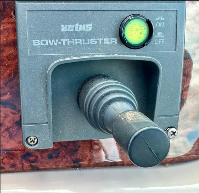 Slide: The Image of Sea Ray 460 Sundancer 2000 - 5762778