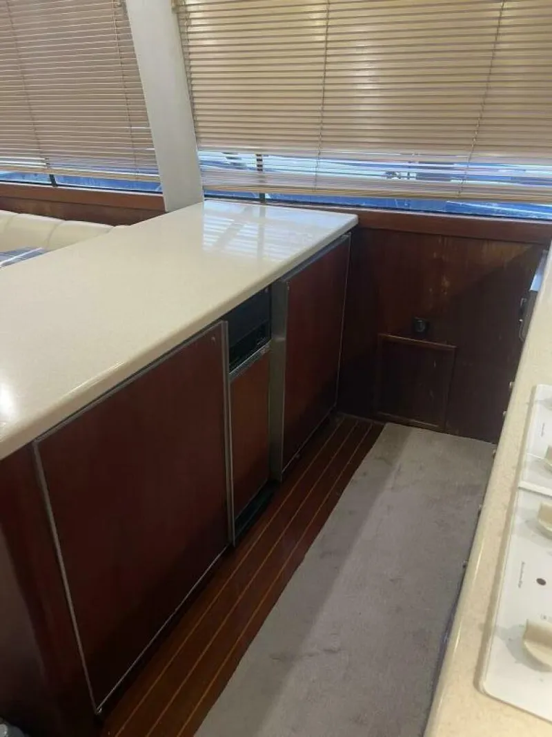 Slide: The Image of Ocean Yachts 53 1995 - 5841019