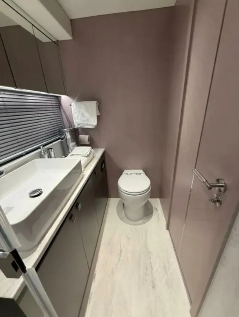 Slide: The Image of Sunseeker 55 Predator 2025 - 5763206