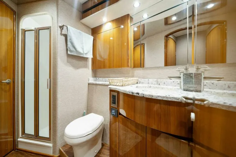 Slide: The Image of 2016 Viking 55 Convertible DONE PICKIN - 5763464