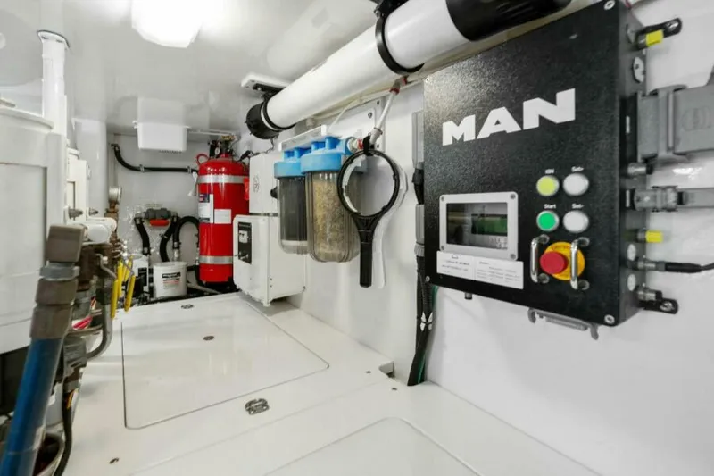 Slide: The Image of 2016 Viking 55 Convertible DONE PICKIN - 5763493