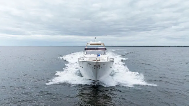 Slide: The Image of Ferretti 800 2018 - 74