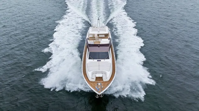 Slide: The Image of Ferretti 800 2018 - 85