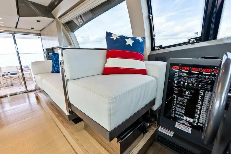 Slide: The Image of Ferretti Yachts 800 2018 - 5789082