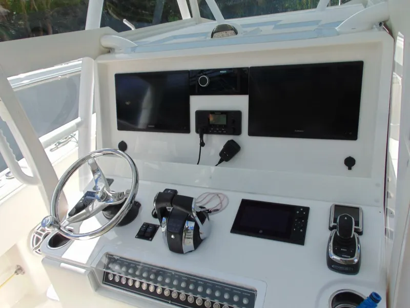 Slide: The Image of Invincible 36  Open 2020 - 5763798