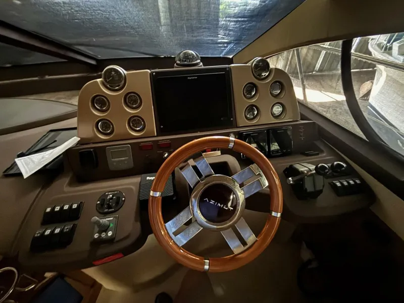 Slide: The Image of Azimut 43 2008 - 5764024