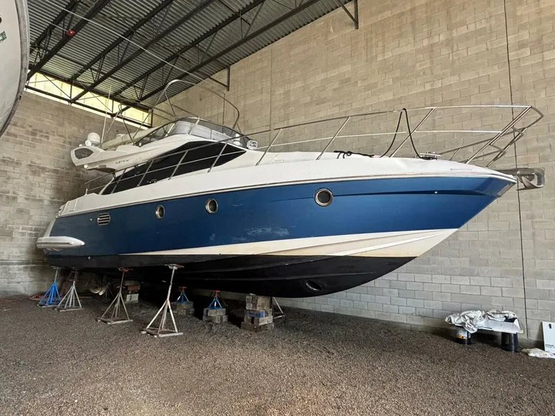 Slide: The Image of Azimut 43 2008 - 5764029