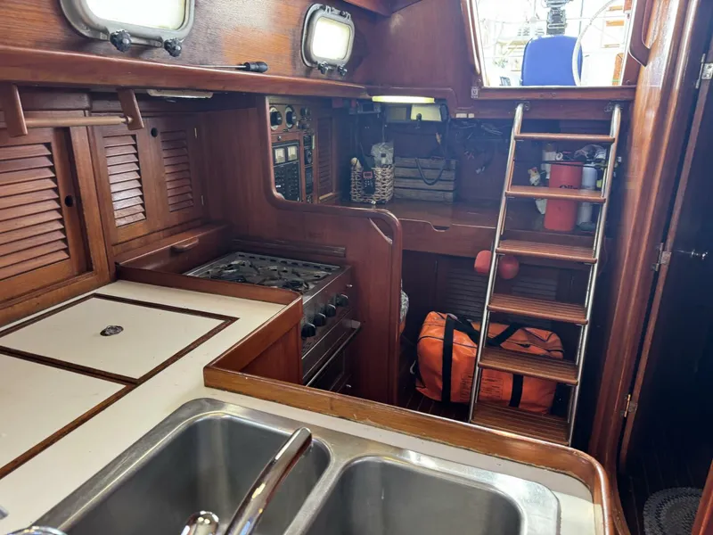 Slide: The Image of Bristol 41 1986 - 5764352