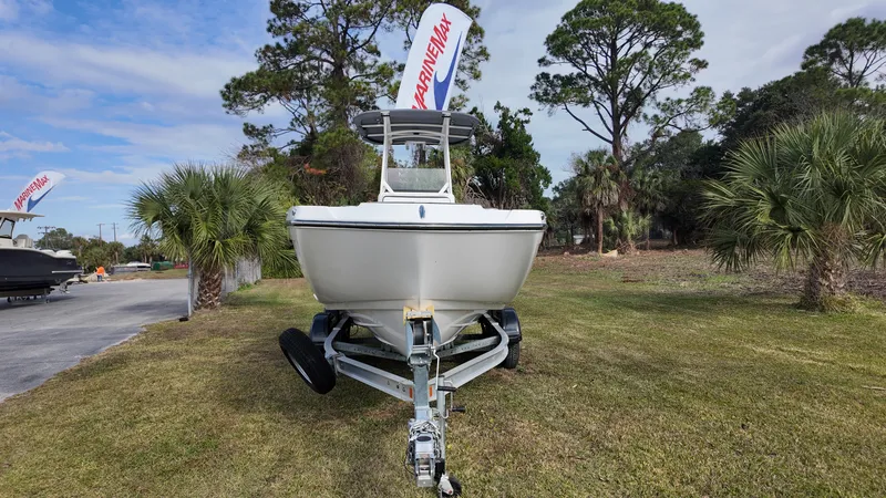 Slide: The Image of Yamaha 220 FSH Sport 2025 - 2