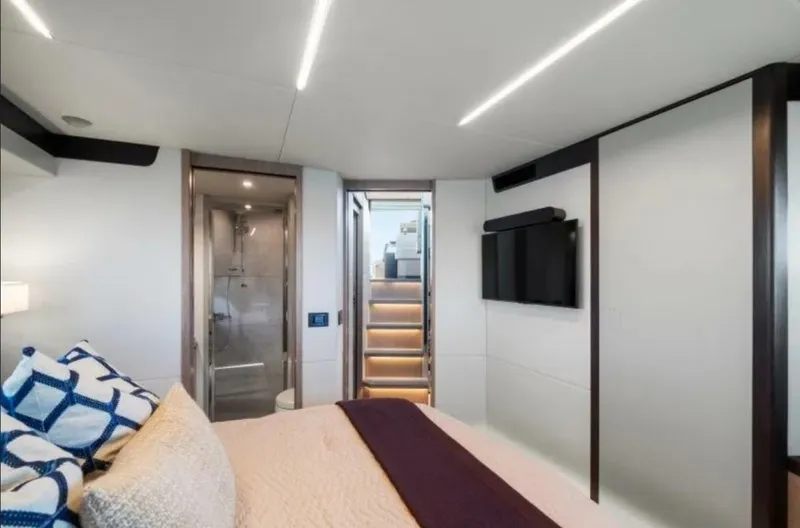 Slide: The Image of Absolute 48 Coupe 2026 - 5764432