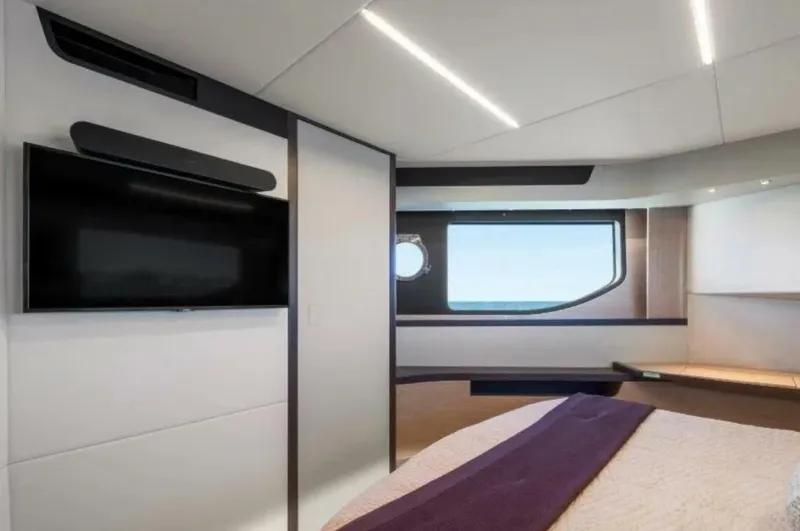 Slide: The Image of Absolute 48 Coupe 2026 - 5764435