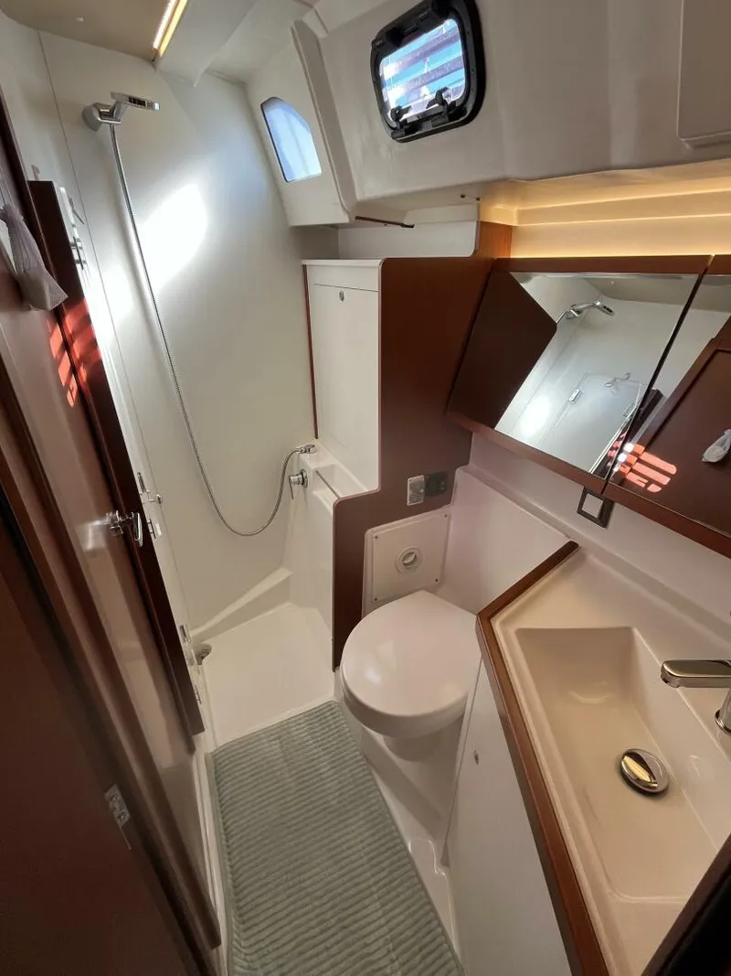 Slide: The Image of Beneteau 46.1 2020 - 5835911